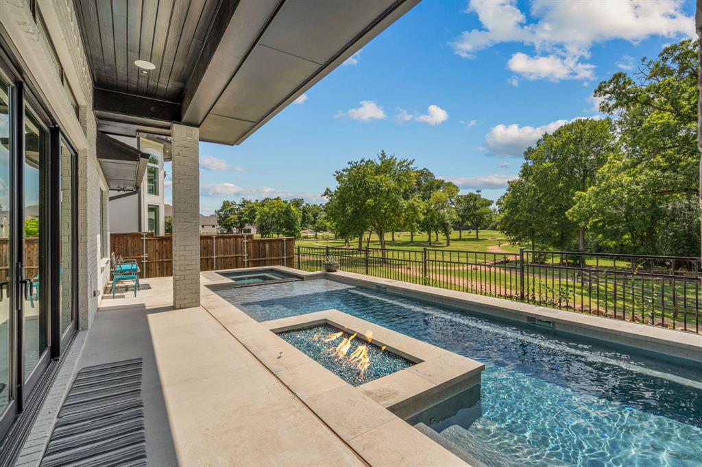 211 River Trail Court